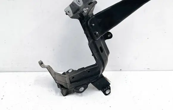 Audi Q7 4M Fender mounting bracket 4M0821137B 4M0121263D 4M0821161B