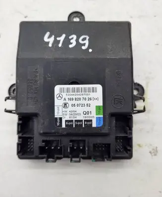 Mercedes-Benz A W169 Door control unit/module A169820702G