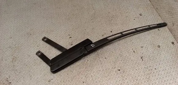 Audi Q7 4L Front wiper blade arm 