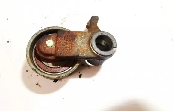 Mitsubishi Carisma Generator/alternator belt tensioner