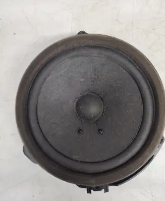 Ford Focus Front door speaker AA6T18808 497930