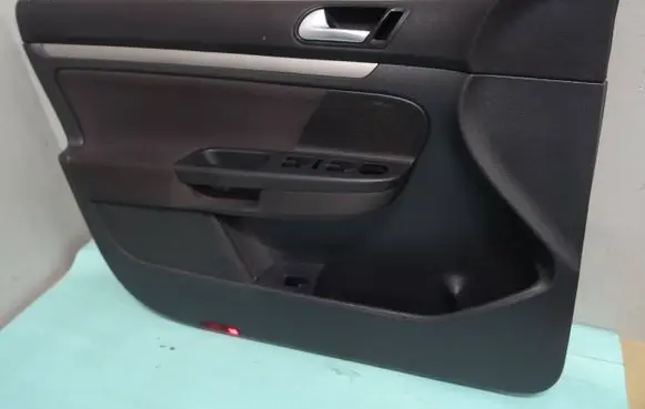 Volkswagen Golf V Sliding door card 
