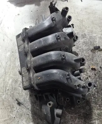 Chevrolet Aveo Intake manifold 55569589 55569590