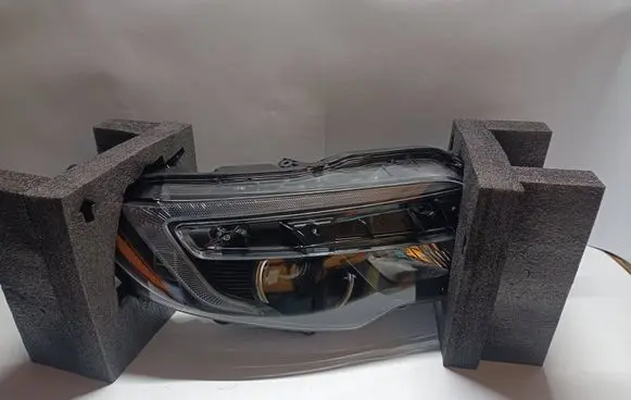 Honda Ridgeline II Headlight/headlamp 949454