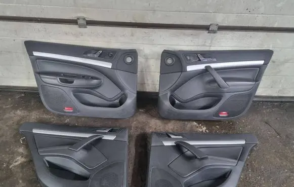 Skoda Octavia Mk2 (1Z) Door card panel trim set 1z1867011 1Z1867005CF G530232772