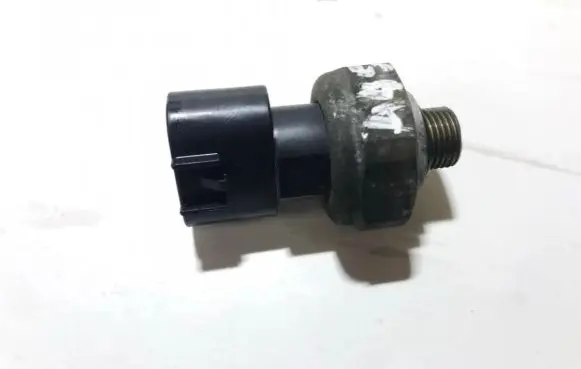 Toyota Corolla Verso AR10 Oil level sensor 07g04