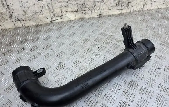 Intercooler hose/pipe