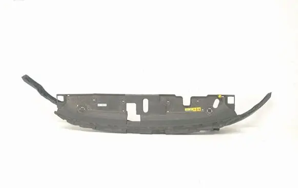 Engine bonnet/hood lock trim molding