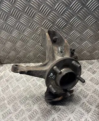 Ford Focus C-MAX Front wheel hub spindle knuckle 3M513K170