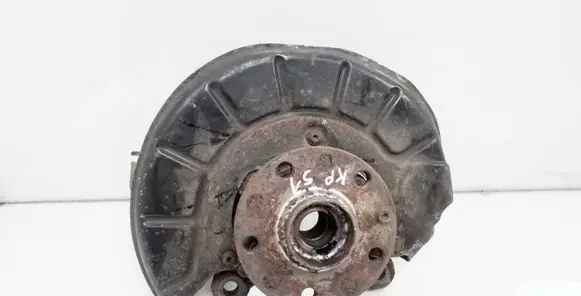 Skoda Superb B6 (3T) Front wheel hub spindle knuckle
