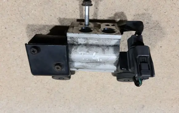 Honda CR-V Air conditioning (A/C) expansion valve 