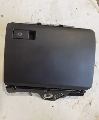 Volkswagen PASSAT B7 Glove box 3C1857101 P0108675 T002424212