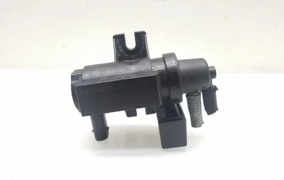 BMW 1 E81 E87 Turbo solenoid valve 70206301 780539101