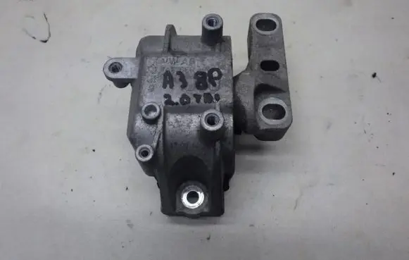 Audi A3 S3 8P Engine mount vacuum valve 