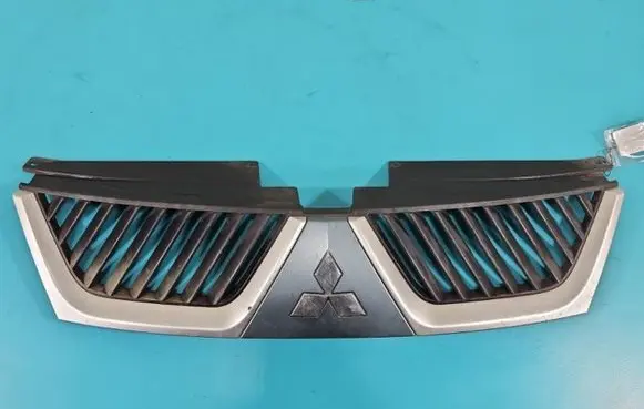 Mitsubishi Outlander Front bumper upper radiator grill 7450A37ZZ IMPRK1421812