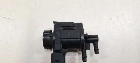 Audi A6 S6 C5 4B Turbo solenoid valve 1J0906283A