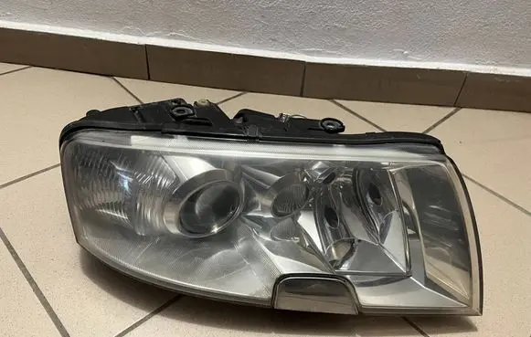Skoda Superb B5 (3U) Headlight/headlamp SUPERBI1XENON