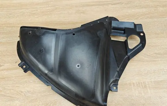 BMW 5 G30 G31 G38 Front wheel arch liner splash guards 8082211