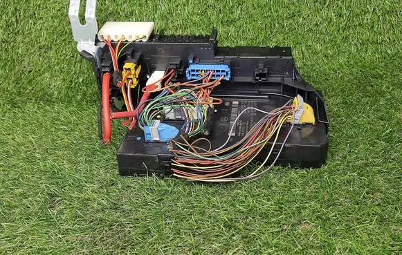 Mercedes-Benz E W212 Power management control unit 2129003922 2129015205 2129026107