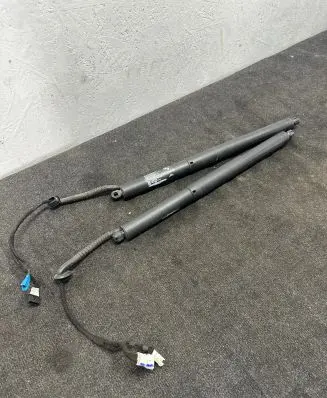 BMW X5 F15 Tailgate/trunk strut/damper 7449810 7434041