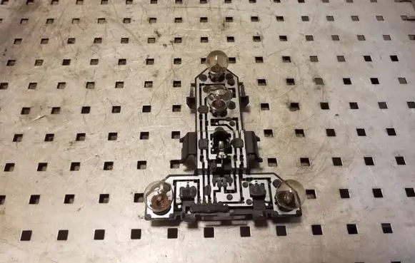 Tail light part