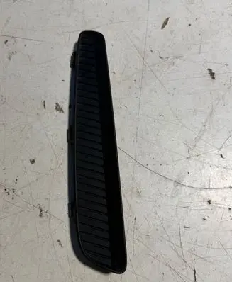 Opel Astra L Front bumper lower grill 9839194980 101000002100