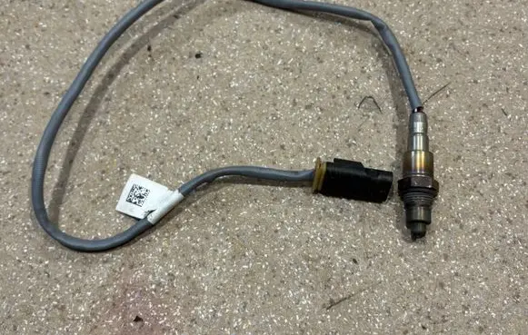 BMW M5 F90 Lambda probe sensor 8657235