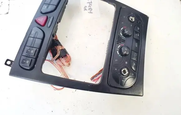 Mercedes-Benz C W203 Climate control unit A2036830214