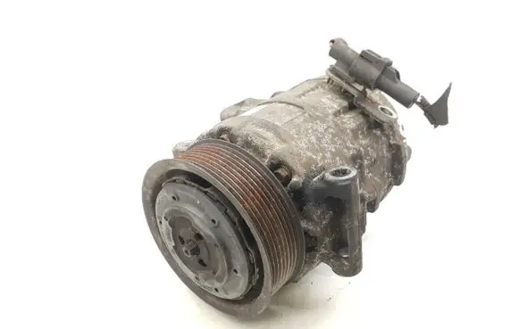 Land Rover Discovery 4 - LR4 Air conditioning (A/C) compressor (pump) 447180-8382