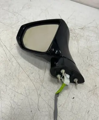 Lexus ES 300h Front door electric wing mirror E13049704