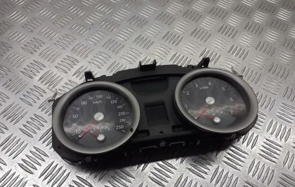 Renault Megane II Tachometer 8200364023