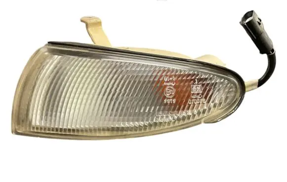 Mazda 626 Front fender indicator light ICHIKOH3371 010063 3373