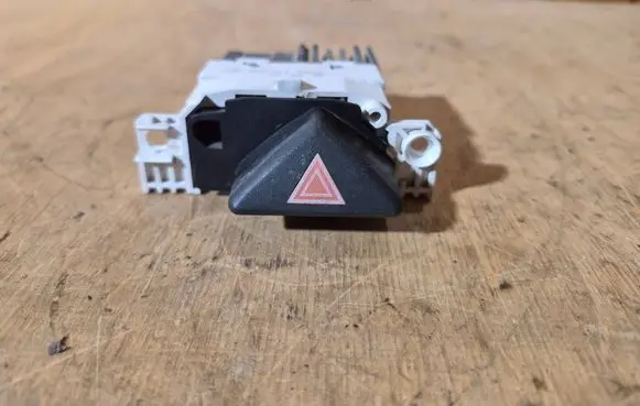 Ford Focus Hazard light switch 98AG13A350