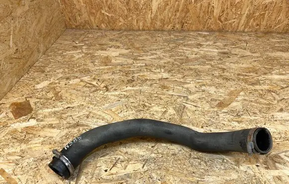 Peugeot 308 Intercooler hose/pipe 9673587180