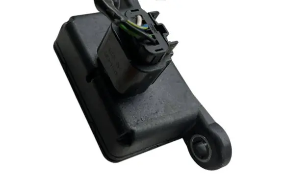 Opel Astra J ESP acceleration yaw rate sensor 25170107153 TL112231300350P J133A0350P