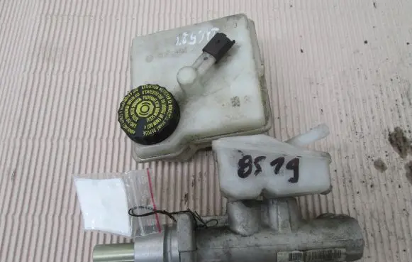 Citroen Xsara Picasso Master brake cylinder