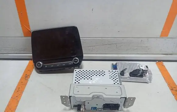 Ford Fiesta Radio/CD/DVD/GPS head unit H1BT18K810ZNM K1BT18B955FD LU5T14G371GMF