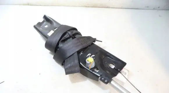 Volvo V70 Front seatbelt