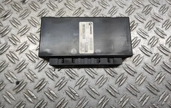BMW 5 E60 E61 Comfort/convenience module 9133143 64053 0302935
