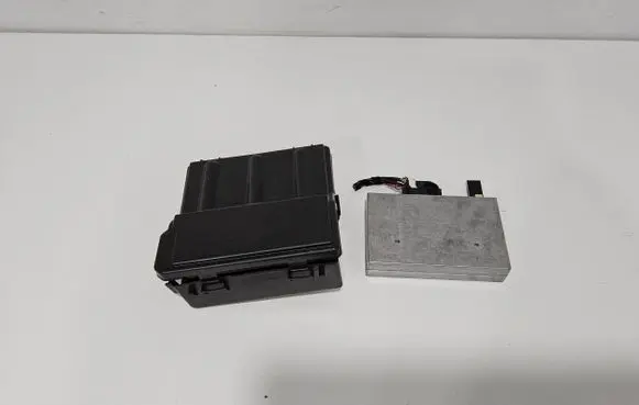 Audi A4 S4 B8 8K Bluetooth control unit module 8T0862335C 8T0035619 8T0035613