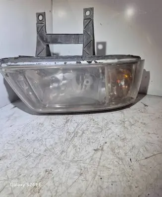 Volkswagen Transporter - Caravelle T5 Headlight/headlamp