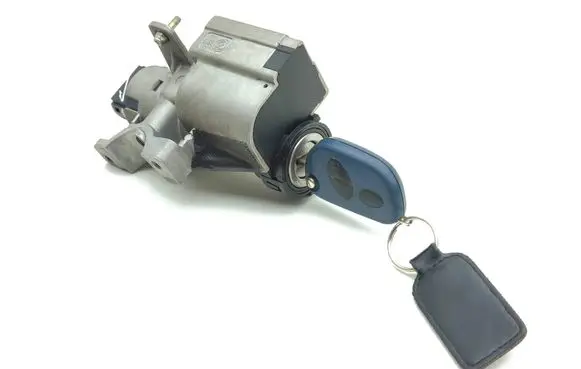 Maserati Quattroporte Ignition lock 010194