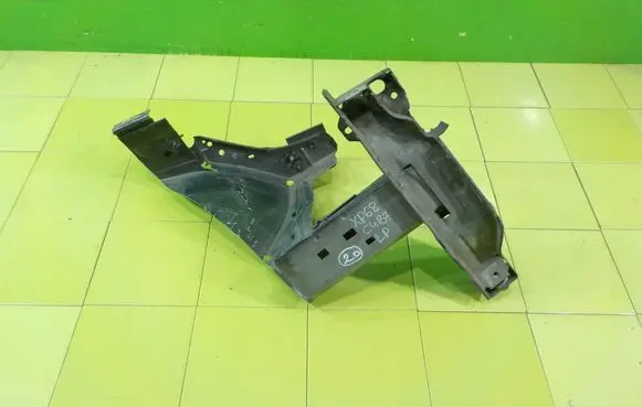 Citroen C4 II Front side member PRZOD