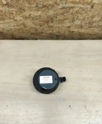 Porsche Cayenne (9Y0 9Y3) Alarm system siren 4H0907601E