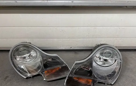 Porsche 911 996 Headlights/headlamps set 99663105801 99663115704