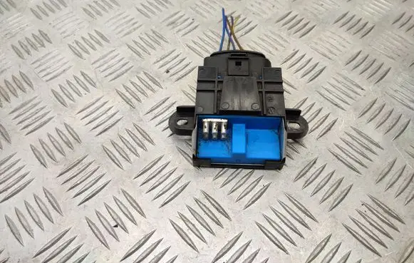 Volkswagen Tiguan Fuel injection pump control unit/module 5N0201320A