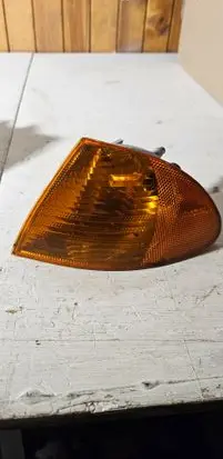 BMW 3 E46 Front indicator light 1315106144