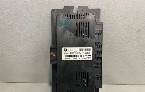 BMW 3 E90 E91 Light module LCM 9263800 5324848V