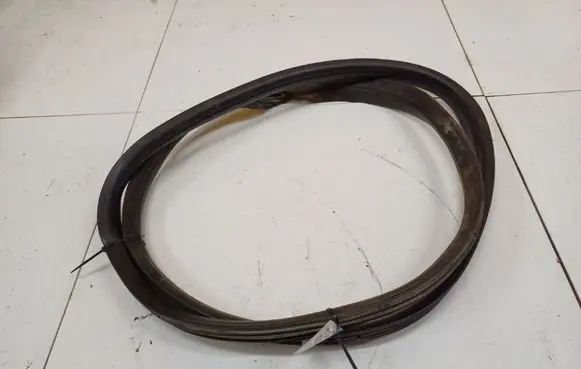 Toyota Aygo AB10 Rubber seal rear door 