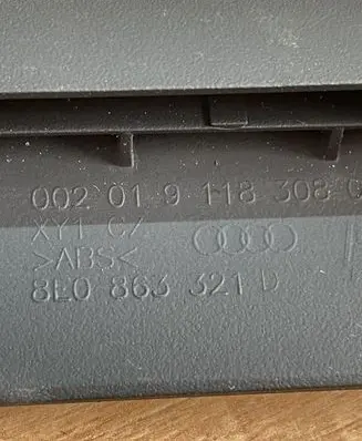 Audi A4 S4 B7 8E 8H Other dashboard part 8E0863321D